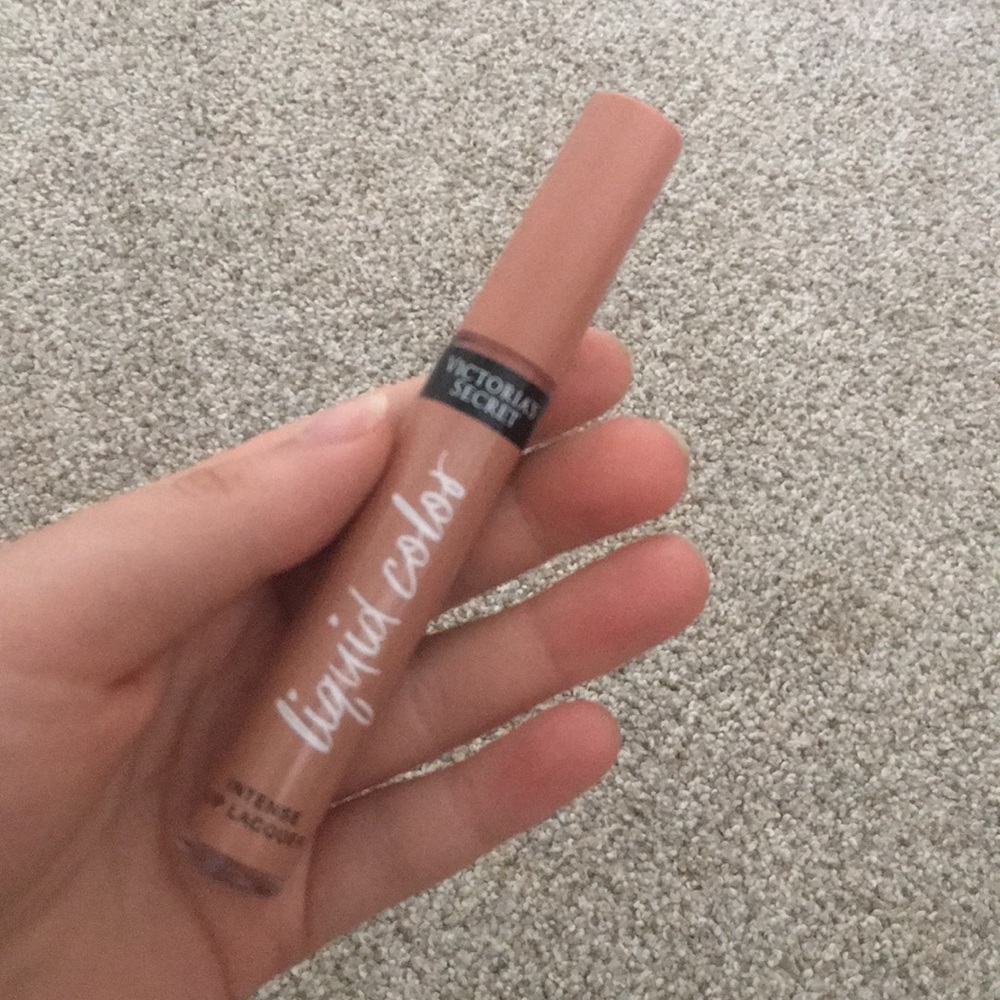 Victoria’s Secret liquid color lip